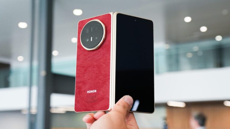 Foldable Phones’ Ultimate Test