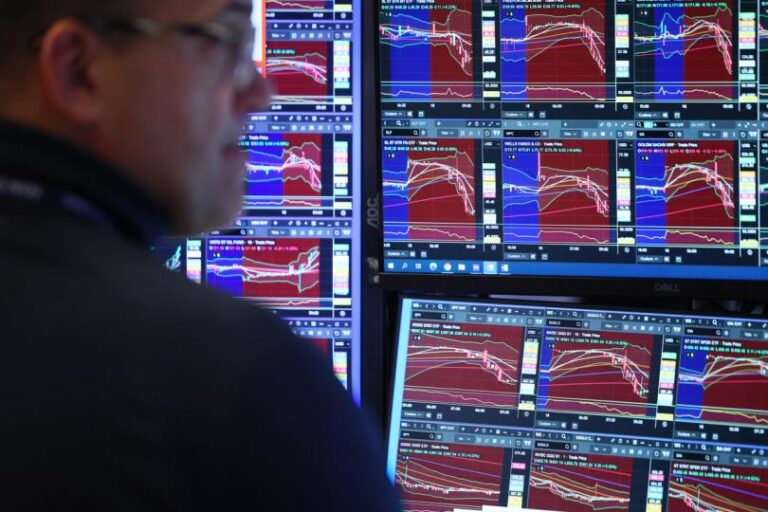 Crypto Yield Investment Season Arrives as Institutional