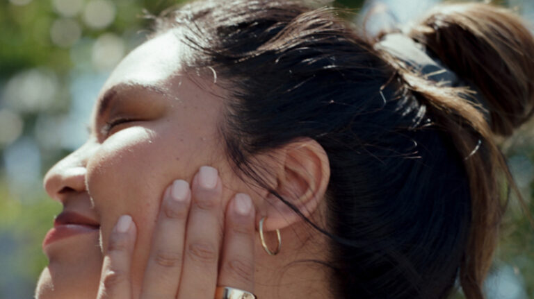 Oura Adds Deeper Hormonal Health Tracking to Series 3 and 4